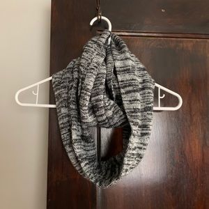 VS PINK infinity scarf